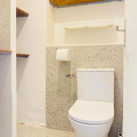 45 Renove Avec Gout, La A Pied Appartement